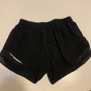 Lululemon Hotty hot shorts
